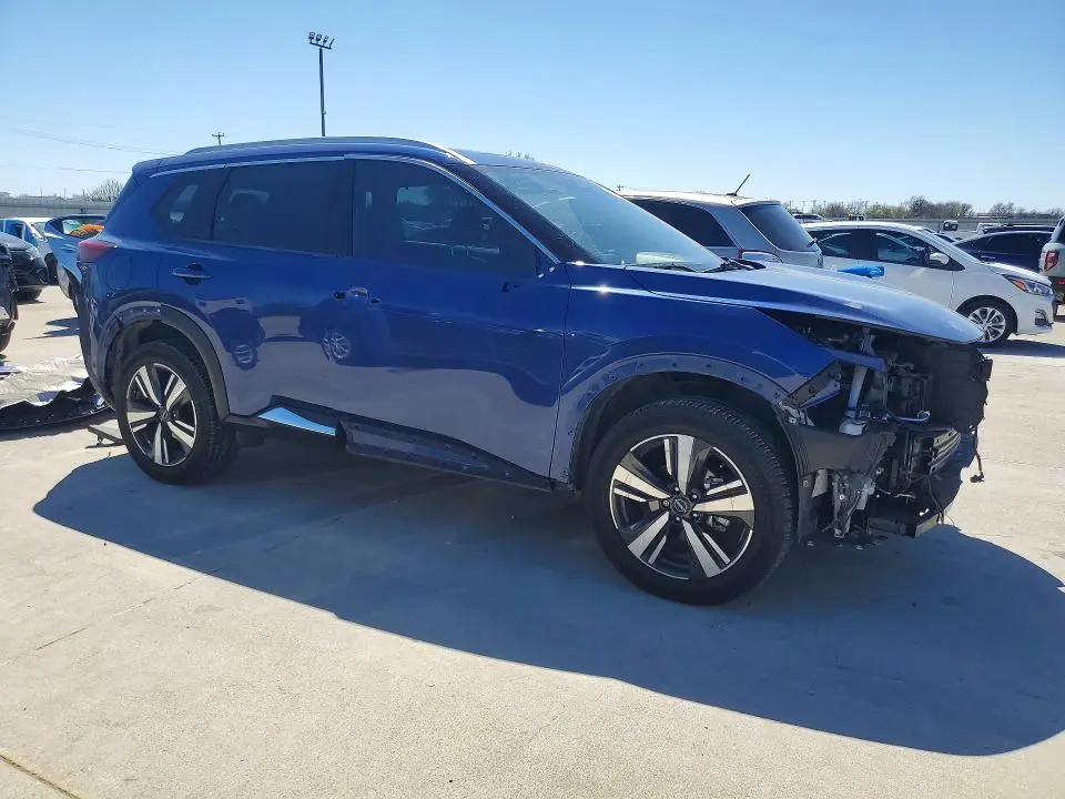 2023 NISSAN ROGUE SL  