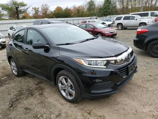 2022 HONDA HR-V LX  