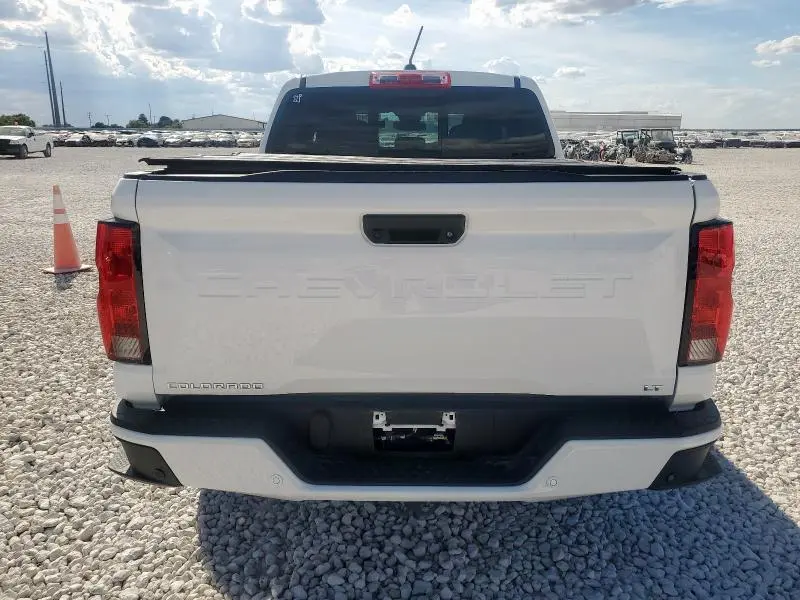 2024 CHEVROLET COLORADO LT  