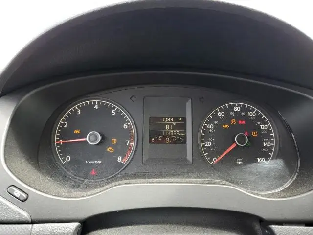 2011 VOLKSWAGEN JETTA SE  