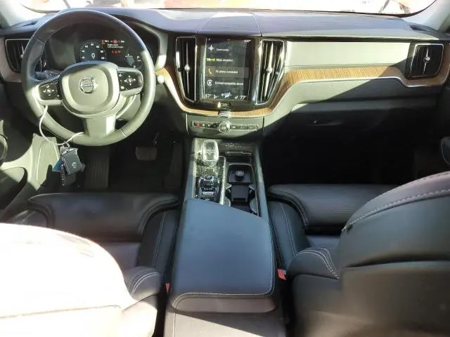 2020 VOLVO XC60 T8 INSCRIPTION  