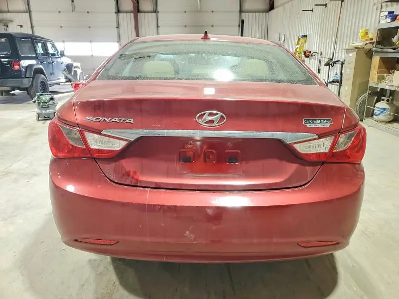 2012 HYUNDAI SONATA GLS  