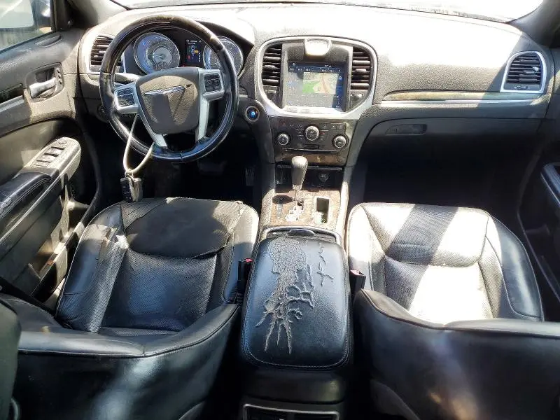 2012 CHRYSLER 300C   