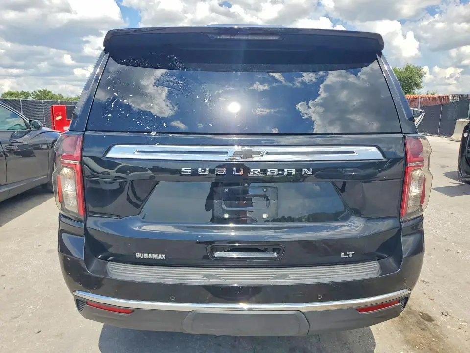 2021 CHEVROLET SUBURBAN C1500 LT  
