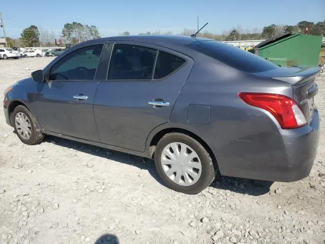 2019 NISSAN VERSA S  