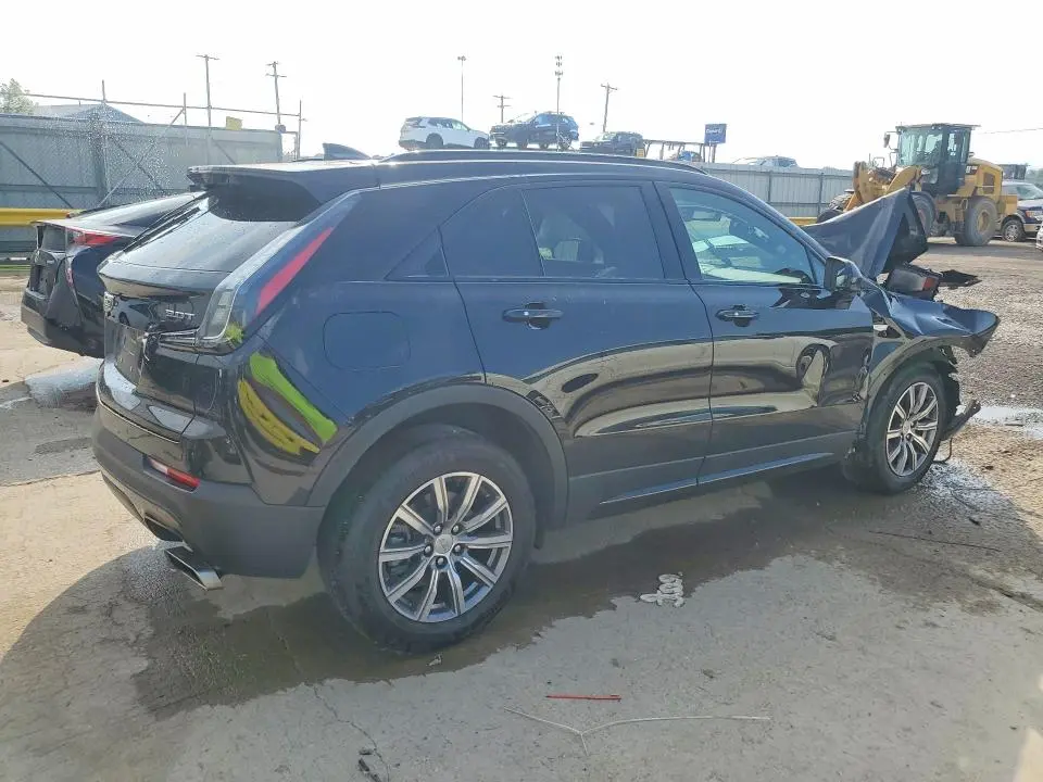 2019 CADILLAC XT4 SPORT  