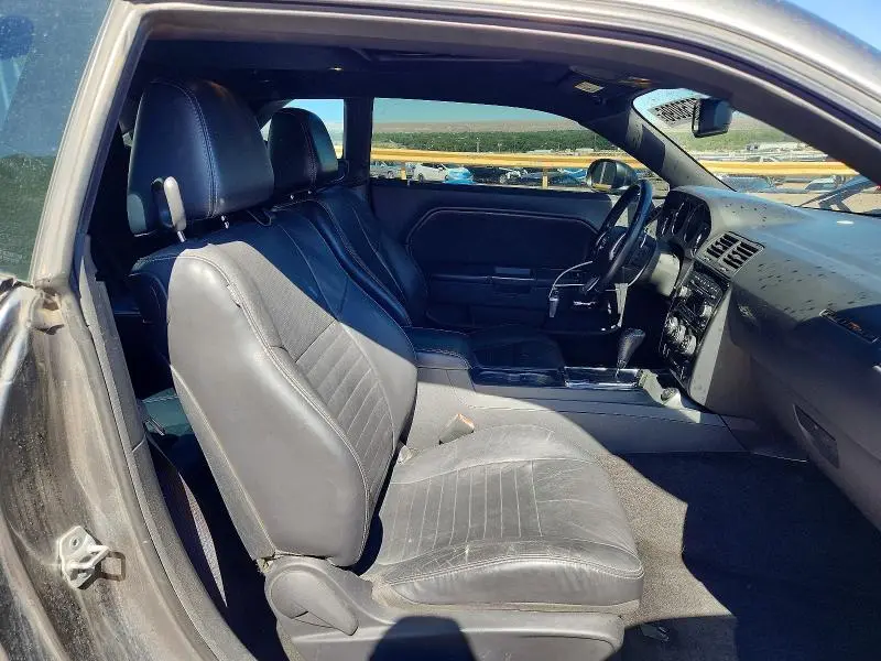 2012 DODGE CHALLENGER SXT  