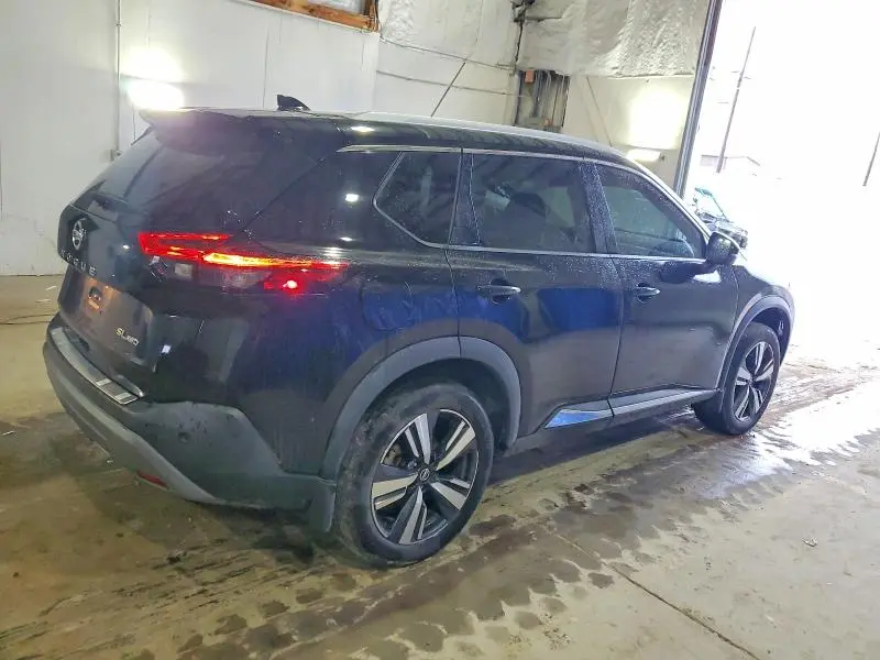 2021 NISSAN ROGUE SL  