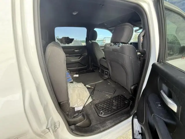 2024 RAM 1500 TRADESMAN  