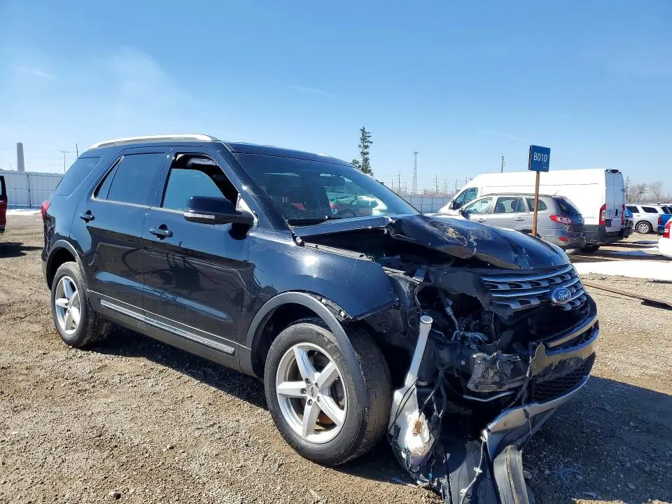 2016 FORD EXPLORER XLT  