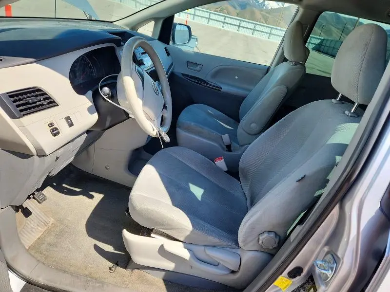 2012 TOYOTA SIENNA BASE 7-PASSENGER  