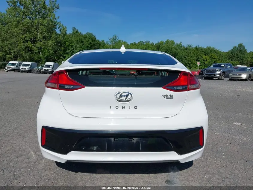 2018 HYUNDAI IONIQ HYBRID BLUE
