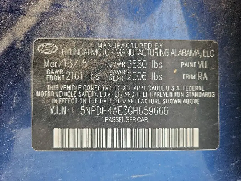 2016 HYUNDAI ELANTRA SE  