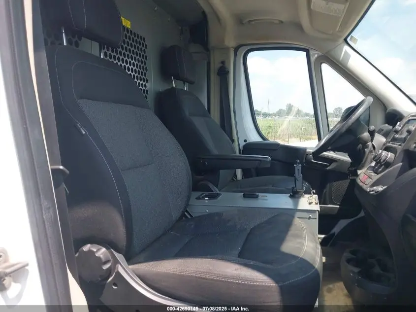 2017 RAM PROMASTER 1500 LOW ROOF 136 WB