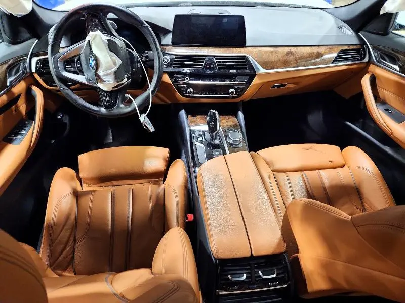 2020 BMW 530 XI  