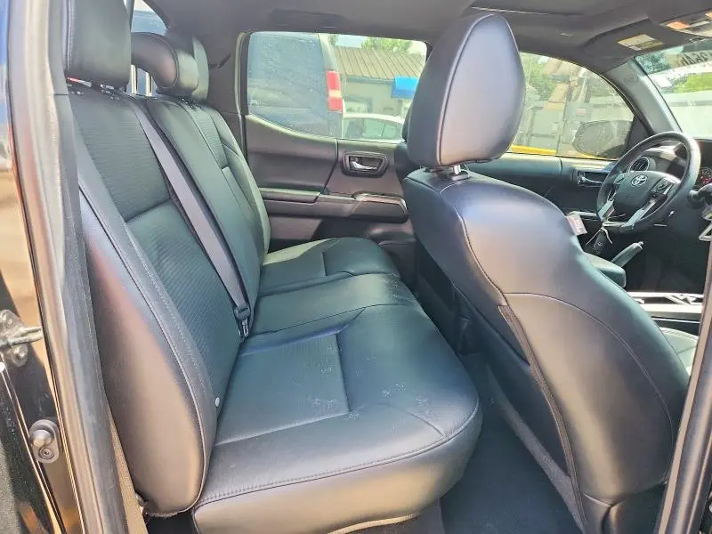 2022 TOYOTA TACOMA LIMITED  