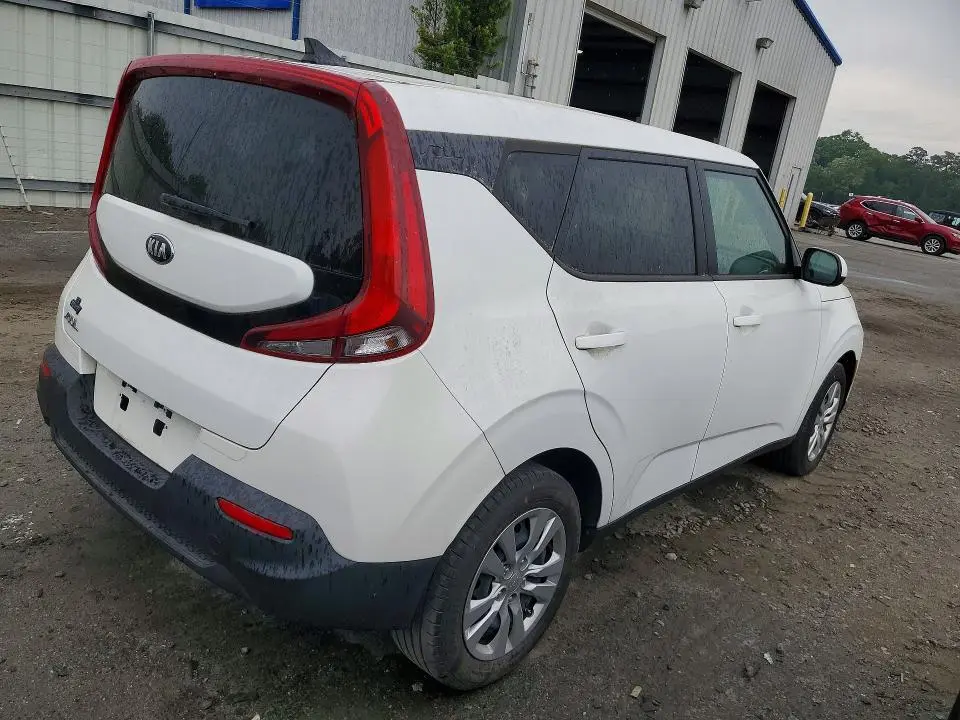 2020 KIA SOUL LX  