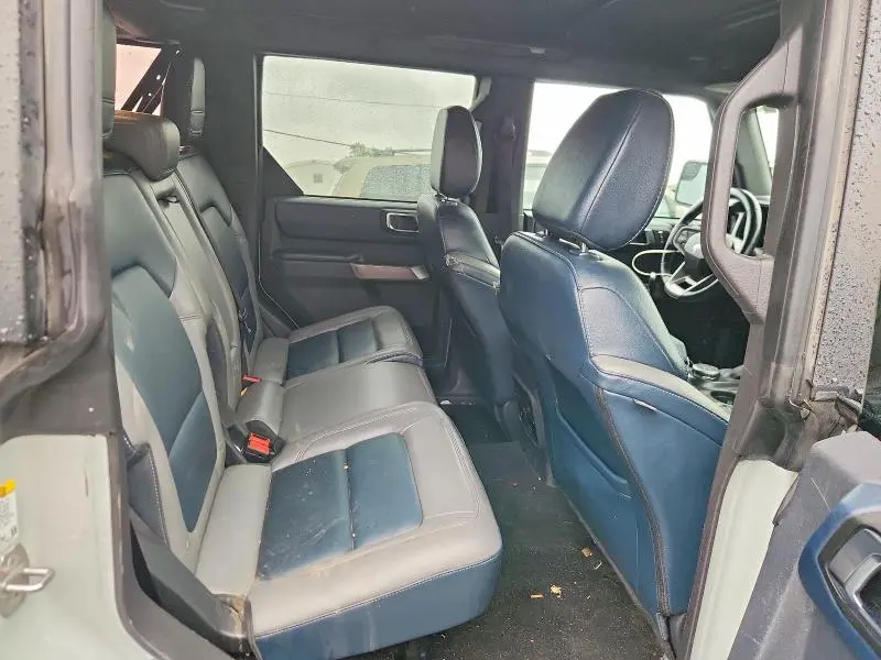 2023 FORD BRONCO BASE  