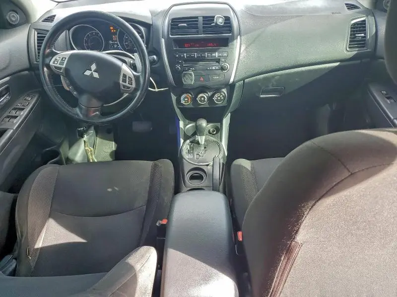 2011 MITSUBISHI OUTLANDER SPORT ES  