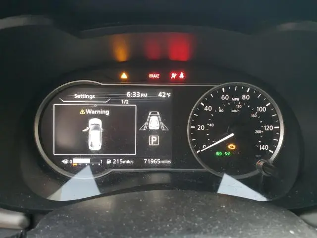 2021 NISSAN VERSA SV  