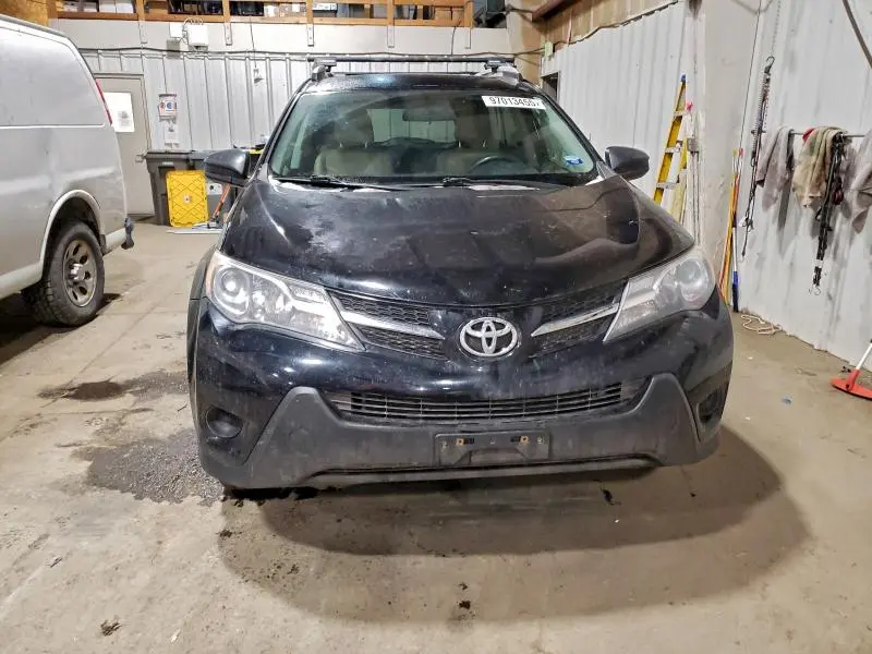 2013 TOYOTA RAV4 LE  