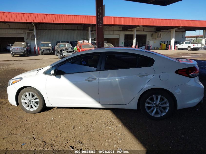 2017 KIA FORTE LX