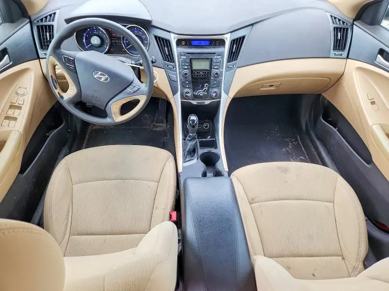 2011 HYUNDAI SONATA GLS  