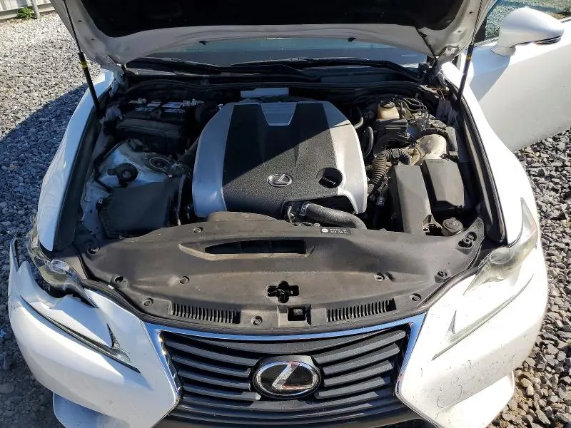 2016 LEXUS IS 300  