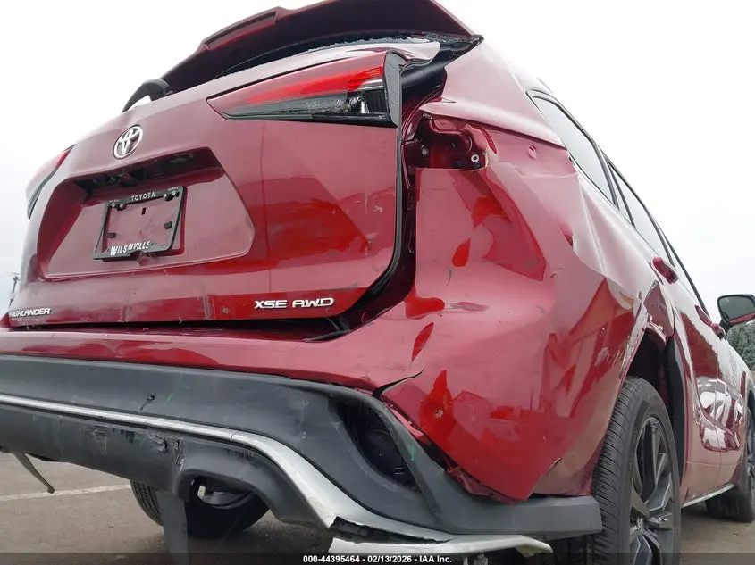 2025 TOYOTA HIGHLANDER XSE