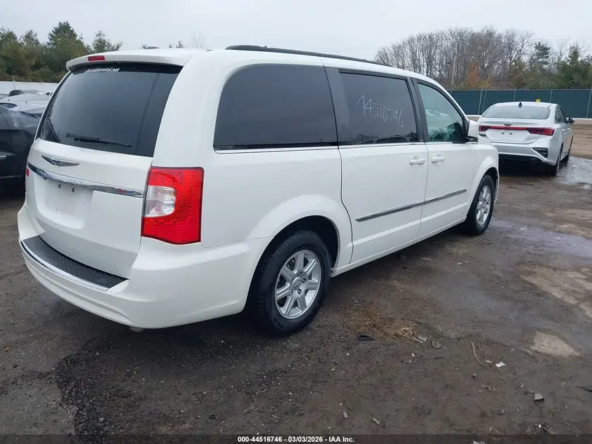 2012 CHRYSLER TOWN & COUNTRY TOURING