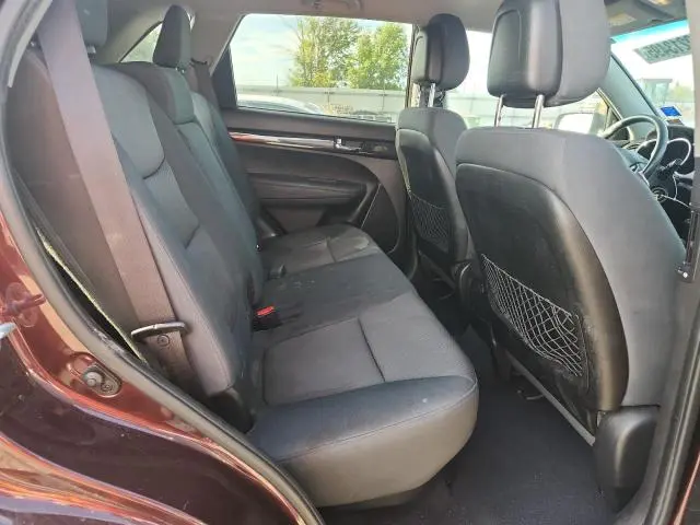 2013 KIA SORENTO LX  