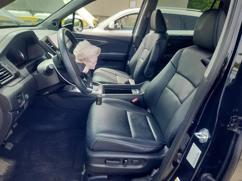 2022 HONDA PILOT SE  