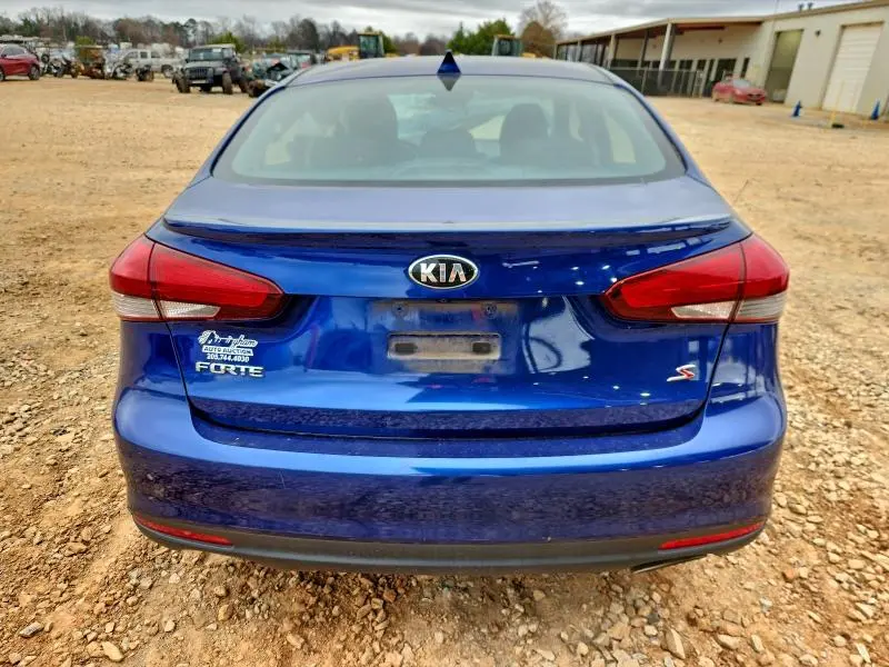 2018 KIA FORTE LX  