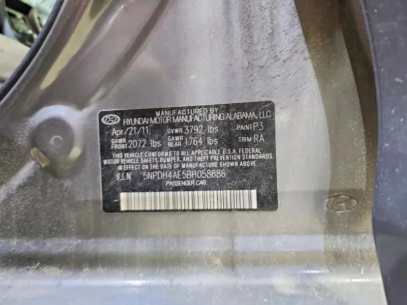 2011 HYUNDAI ELANTRA GLS  