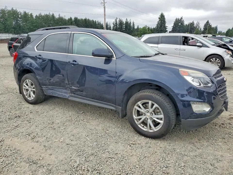2017 CHEVROLET EQUINOX LT  