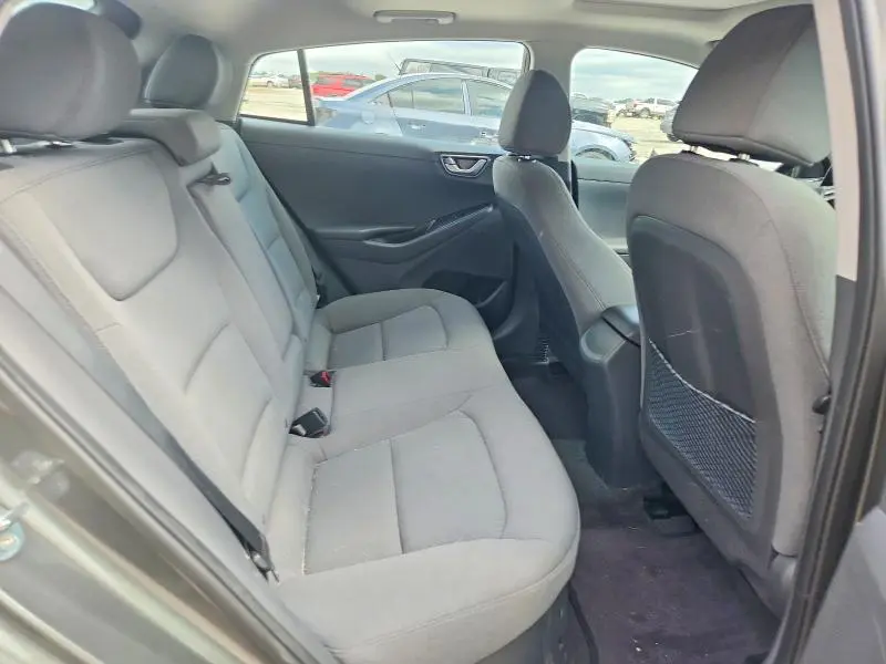 2021 HYUNDAI IONIQ SEL  