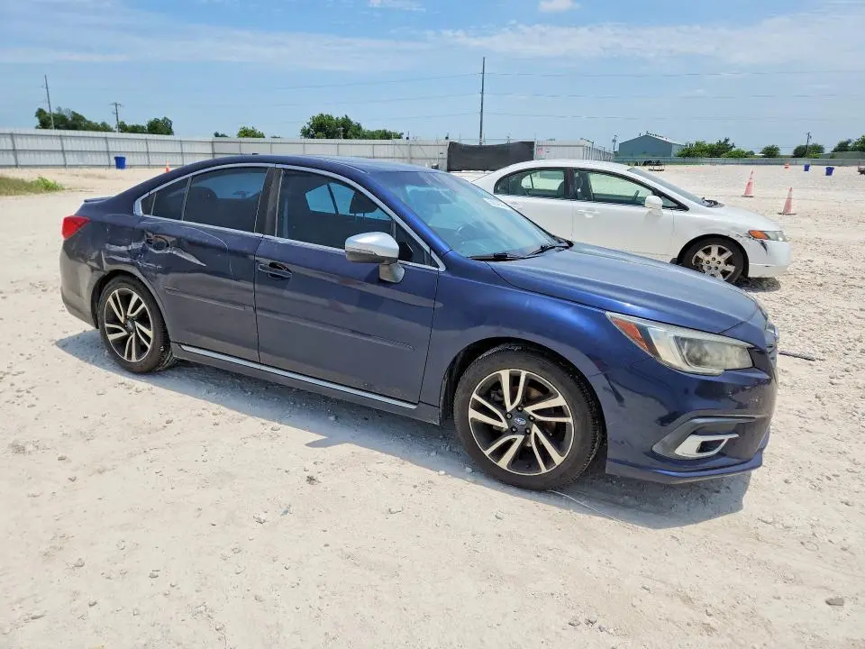 2018 SUBARU LEGACY SPORT  