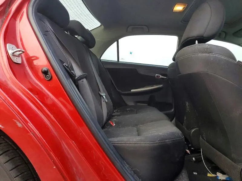 2013 TOYOTA COROLLA S  