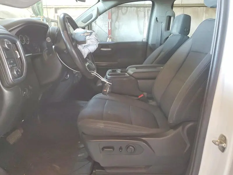 2021 CHEVROLET SILVERADO C1500 LT  