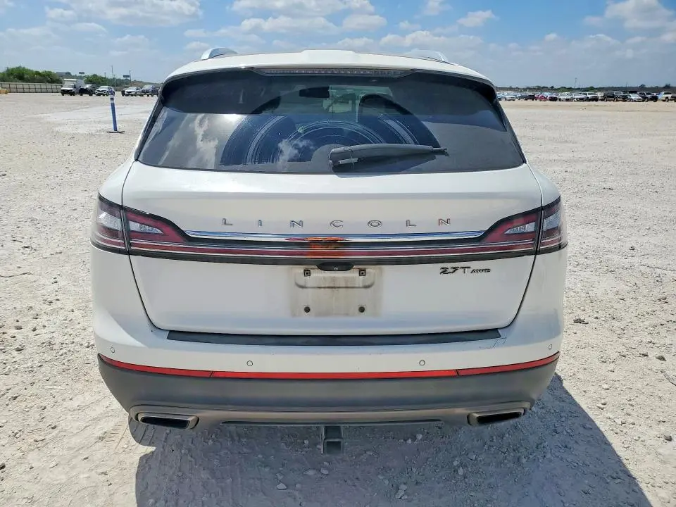 2020 LINCOLN NAUTILUS RESERVE  