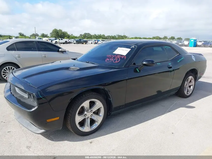 2014 DODGE CHALLENGER SXT