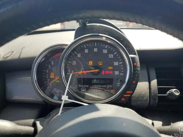 2017 MINI COOPER 