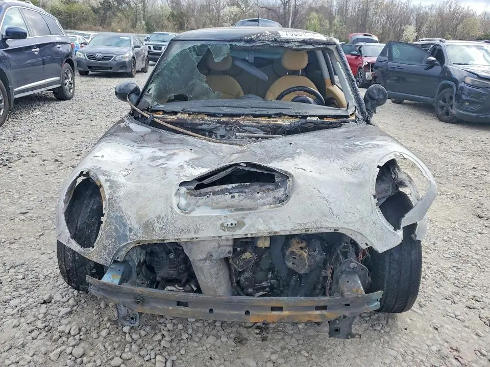 2010 MINI COOPER S  