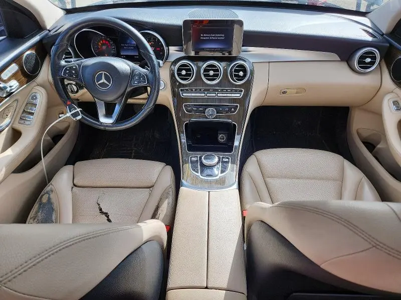 2017 MERCEDES-BENZ C 300  
