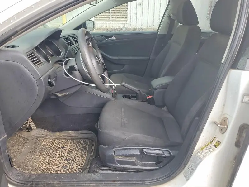 2015 VOLKSWAGEN JETTA BASE  