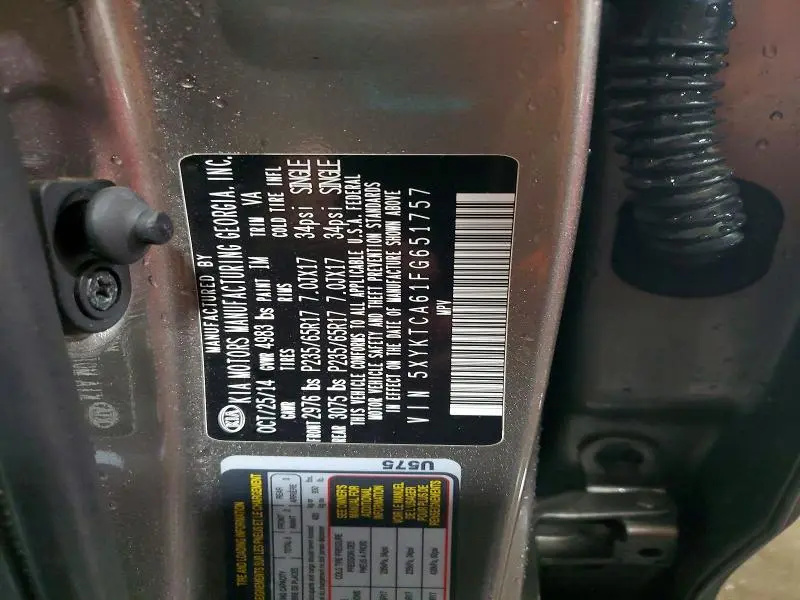 2015 KIA SORENTO LX  