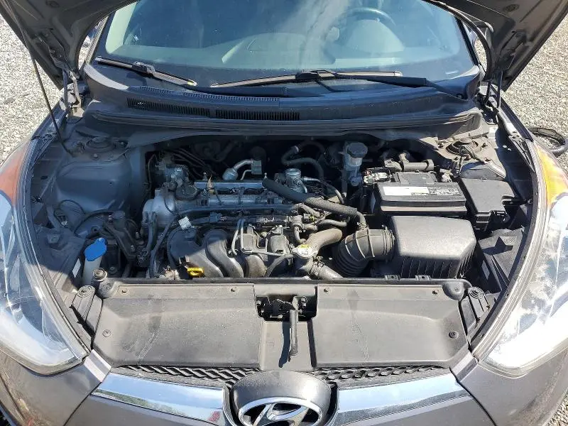 2013 HYUNDAI VELOSTER BASE  