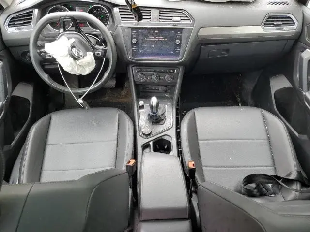 2020 VOLKSWAGEN TIGUAN SE  
