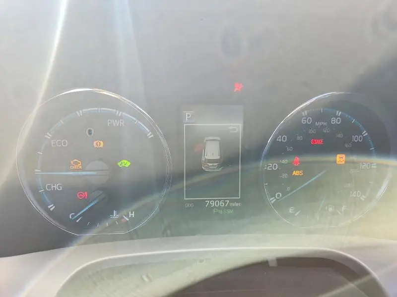 2016 TOYOTA RAV4 HV XLE  