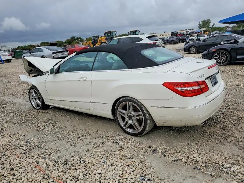 2011 MERCEDES-BENZ E 350  